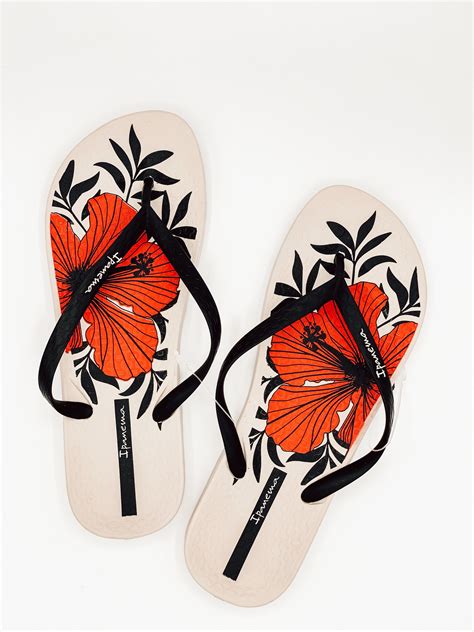 Ana Love Sandal - 509 Broadway