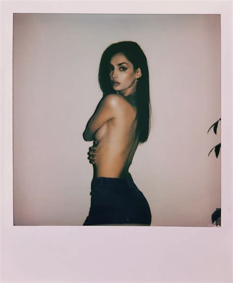 venus vafa (@plnxtvenus) • Instagram photos and videos