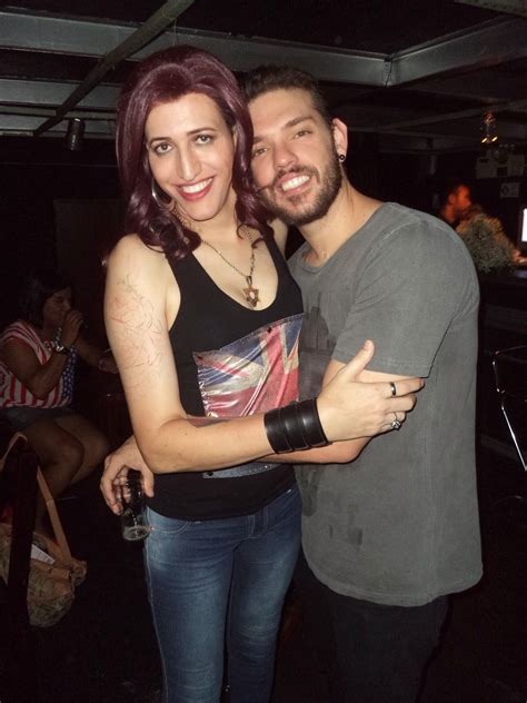 Vanessa Souza Crossdresser | Crossdressers, Cute couples, Cute casual