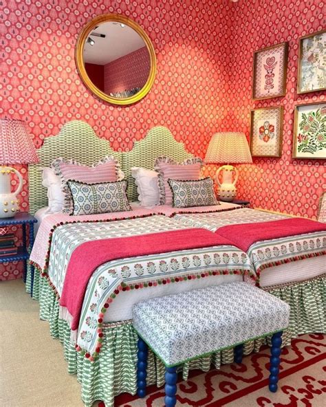 15 Vibrant And Dramatic Red Bedroom Ideas You Will Love