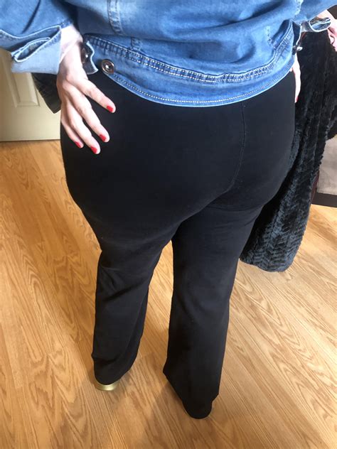 Grope me | Scrolller