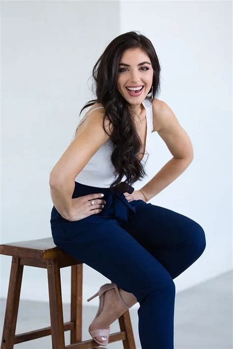 Shade Zahrai Biography, Age, Wiki, Height, Weight, Boyfriend, Family & More