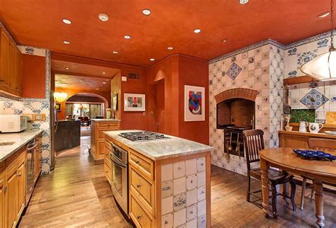 55 Orange Interior Design Ideas (Orange Room Ideas)