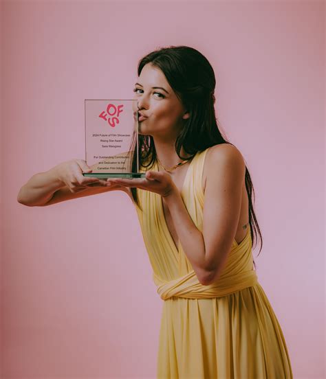 Sara Waisglass (@sarawais) • Instagram photos and videos