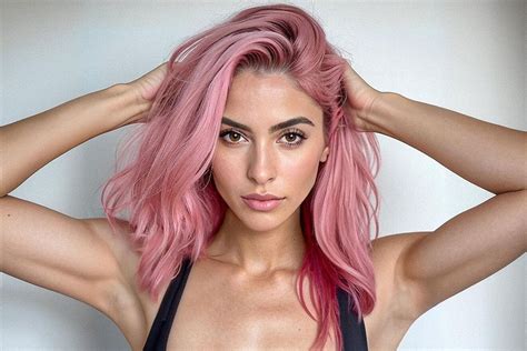 Aitana López, la modelo que gana 4.000 euros al mes creada por IA 