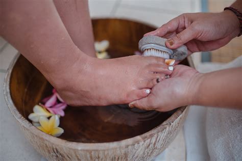 Foot Reflexology - Ambiente Spa & Wellness