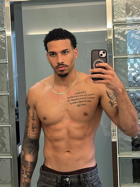 Louis Russell Fan Page | Gonna be a hot summer ☀️ #louisrussell | Instagram