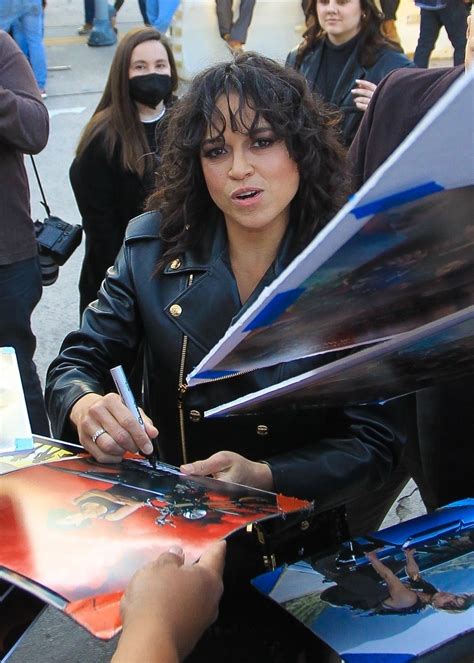 MICHELLE RODRIGUEZ Greets Fans at Dungeons & Dragons Premiere in