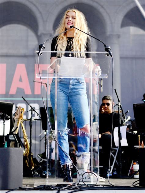 Amber Heard Style, Clothes, Outfits and Fashion• Page 9 of 41 • CelebMafia