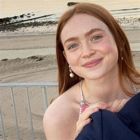 sadie sink  embracing  teenage girl phases artofit