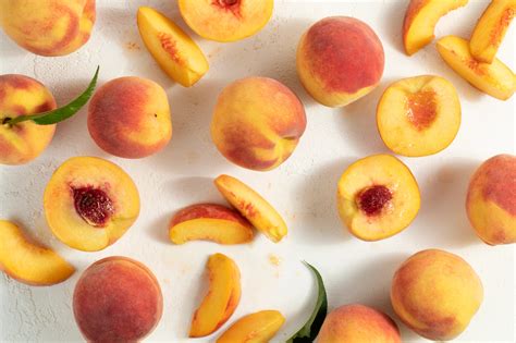10 Facts About Peaches | The Table by Harry & David