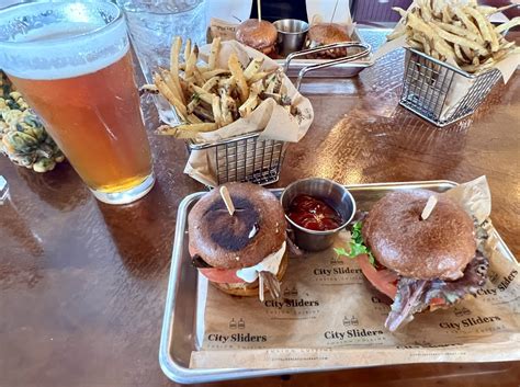 City Sliders Opens at Westlawn Inn - Bay Weekly