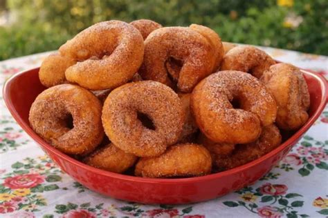 Como Fazer Biscoito Frito Sequinho E Fofinho - Biscoito de Trigo Frito Sequinho