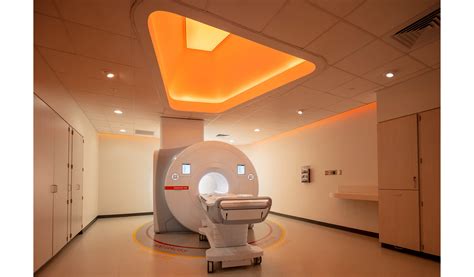 Detailed walkthrough of the shops located on 8th A today 12