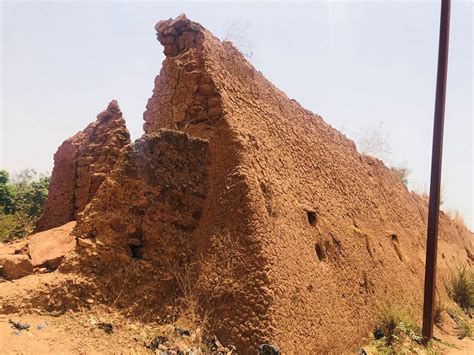 coutume le tata de sikasso afrikinfos mali