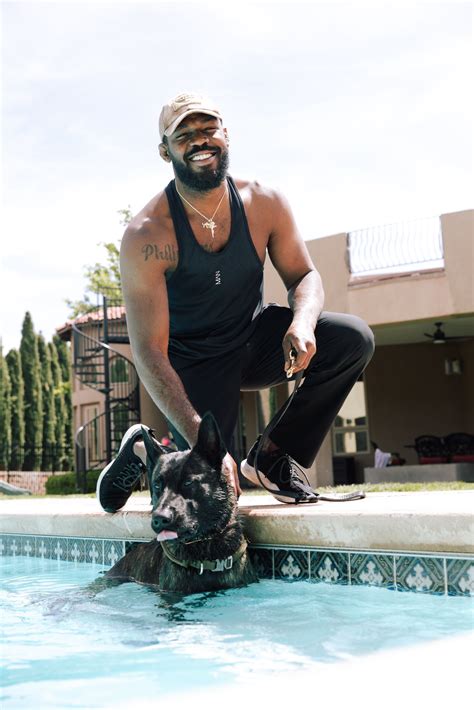 Jon Jones arremete una vez más contra UFC