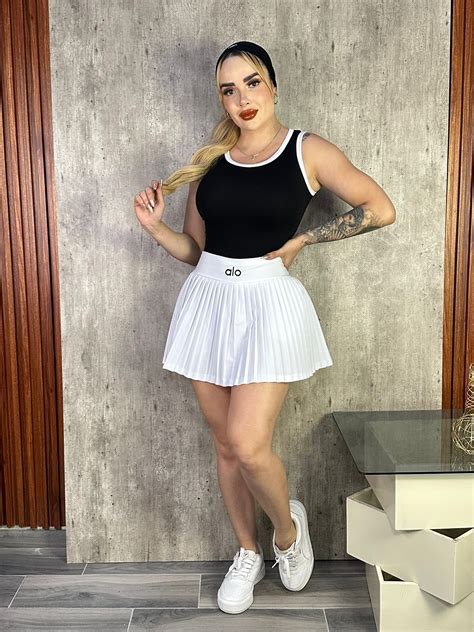 Isabel Vera - Isabel Vera added a new photo.