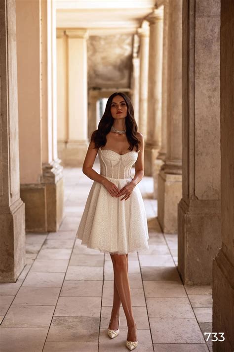 Glitter Wedding Dresses Shiny Short Bridal Dress strapless Corset Brid