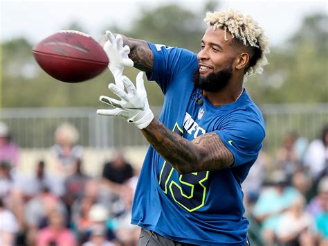 Weekend Hot Clicks: Sophia Miacova; All-Star Weekend