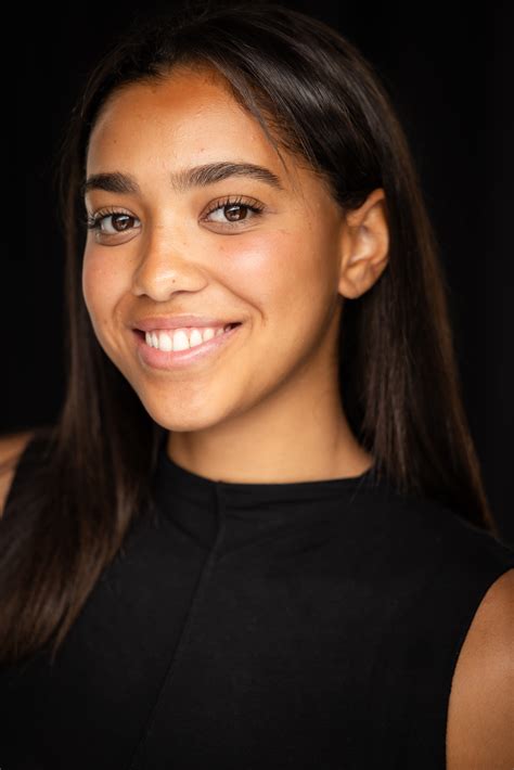 Ayana Doucouré - Actress - e-TALENTA