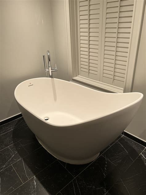 The official Sadie Blair on Twitter: "Bath show anyone? #bath #wet #