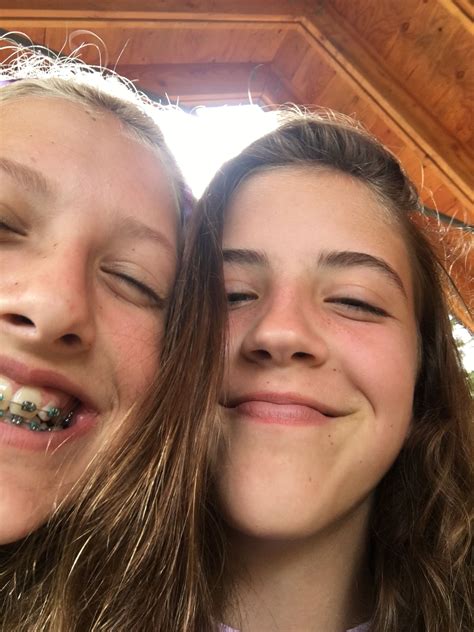 Braces Girls, I Love Girls, Photoshoot, Lady, Pins, Cute, Quick