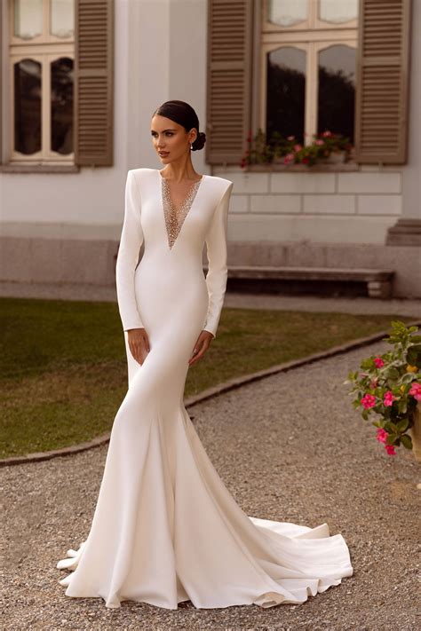 Magasin de robes de mariée sirène à Marseille - Boutique Solution Cérémonie