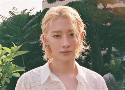 Yoo Jung, premier membre de OnlyOneOf, a sorti son single pour le ...