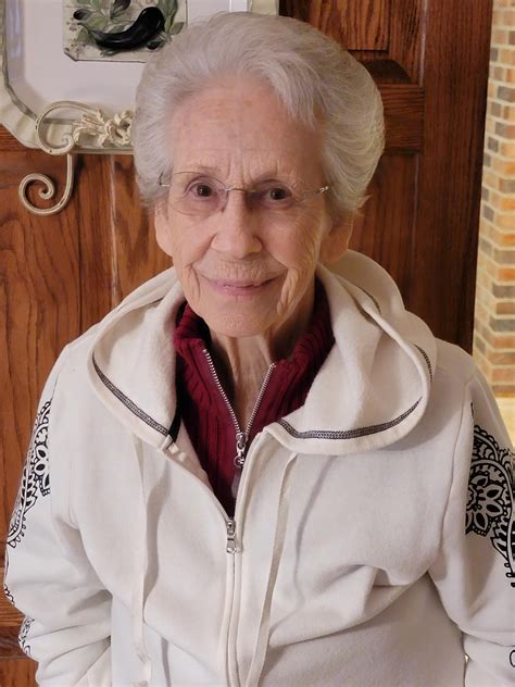 In Loving Memory of Michael Fox: Obituary and Services 27