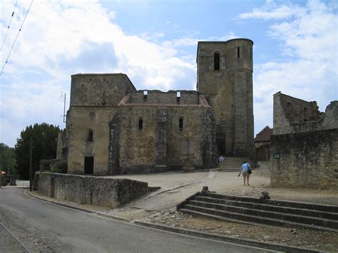 File:Oradour-sur-Glane-Church-1295.jpg - Wikimedia Commons