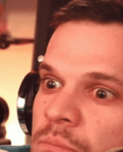 Wide Eyes GIFs - Download & Share | GIFDB.com