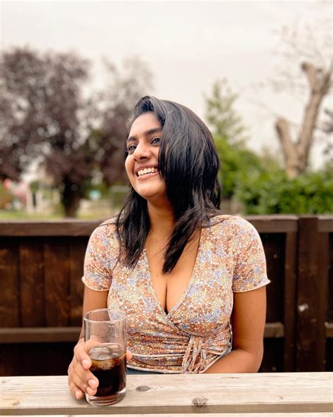 Nimisha melons🤤🤤 : r/Malluchicks