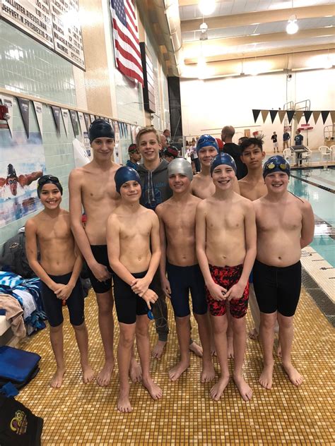 5 Tips for Nude Swim Teams - King Ice Apps
