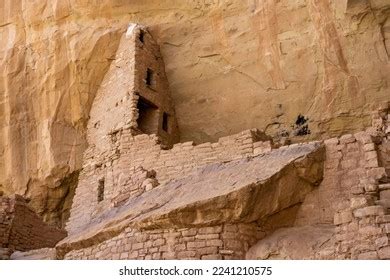 4,913 Cliff Dwelling Cave Images, Stock Photos & Vectors | Shutterstock