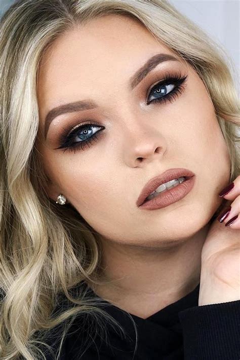 Best Makeup For Blue Eyes