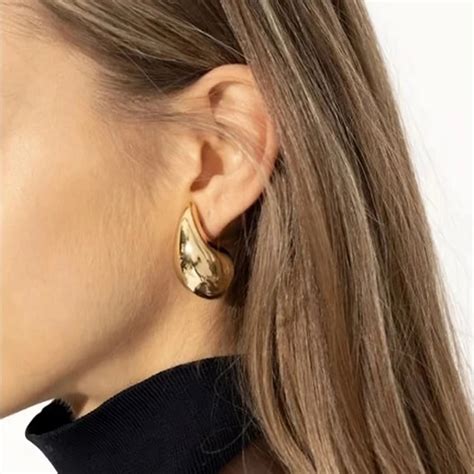 gold plated teardrop earrings life changing products