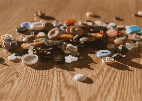 sew  button   thread shank twine tree