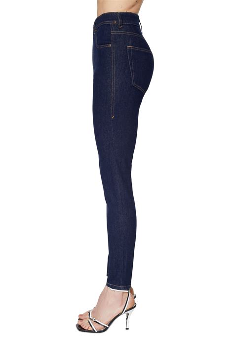 Diesel Library für Damen: Jeans, Röcke, Jeanshemden | Diesel®