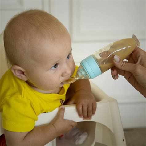 Бутылочка для кормления малышей с ложкой дозатором Baby Nice 90 мл ...