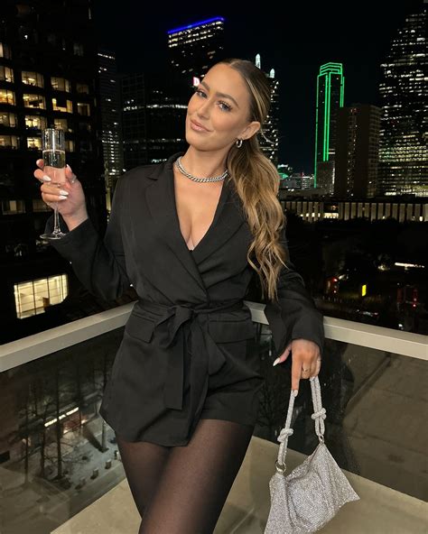 Shannon Henry (@shannon.henryy) • Instagram photos and videos