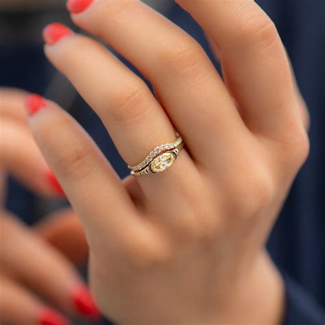 yellow diamond wedding ring