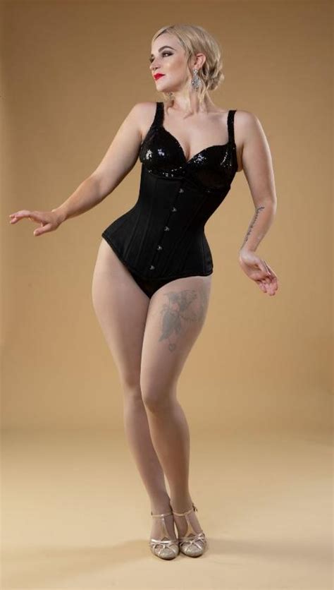 BEST CORSETS UK - Are You Fashion
