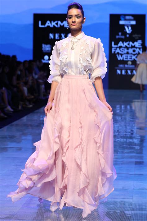 Cream Scallop Shirt by Archana Rao at Pernia's Pop Up Shop 2025