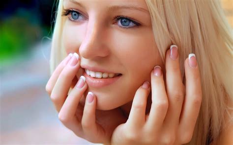 women, face, blonde, Alysha A, blue eyes, smiling, closeup | 4800x3000