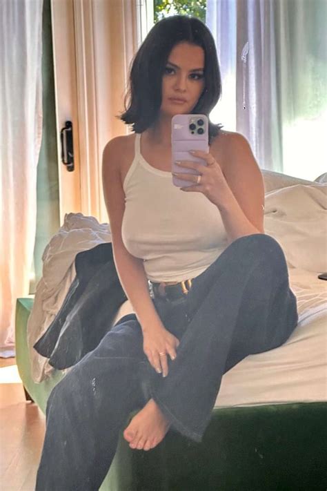 Selena Gomez's New Music Video: Is This Her Best Work Yet? Image 5