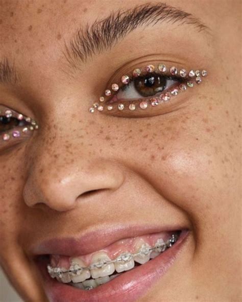 Meet the wearable bedazzled makeup trend you will love – Artofit