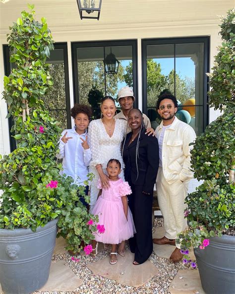 Tia Mowry And Husband Photos at Andrew Godina blog