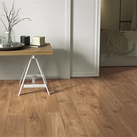 parchet laminat unimatro