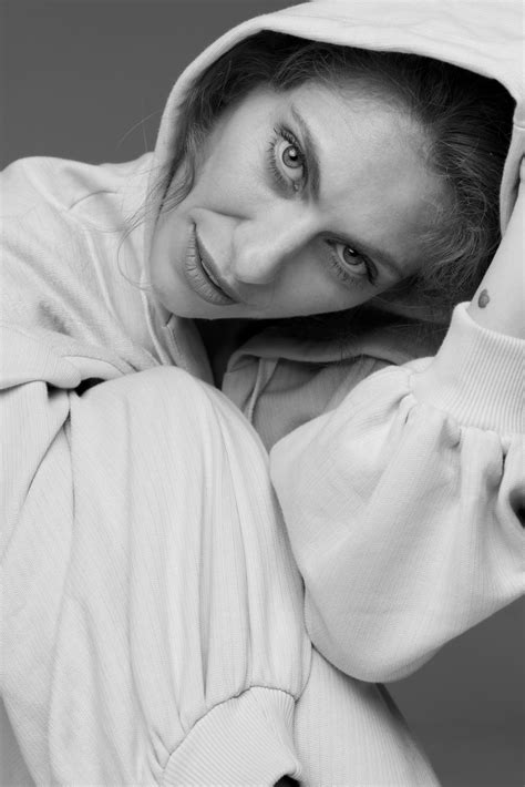 LANA RHODES : Montenegro Talents