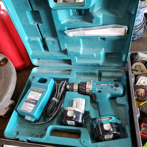 MAKITA CORDLESS DRILL IN CASED - Big Valley Auction